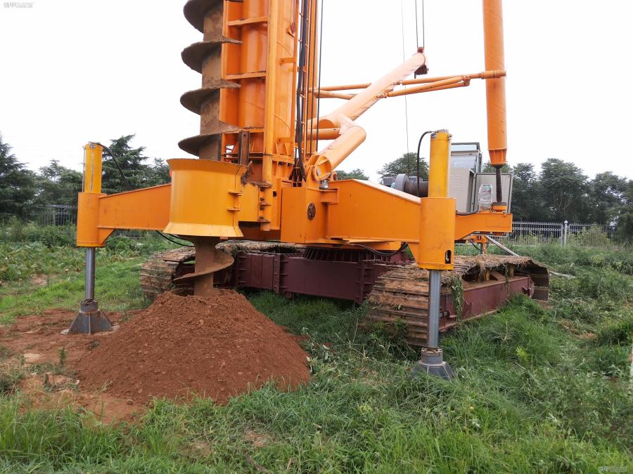 方圓集團(tuán)樁機(jī)家族再添新銳 JZQ系列助力工程機(jī)械高效施工